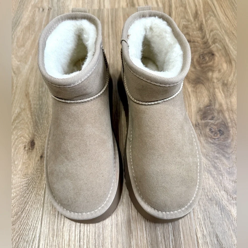 Ccocci Margot Chunky Platform Fur-Lined Micro Mini Boots – Size 7 NWOT